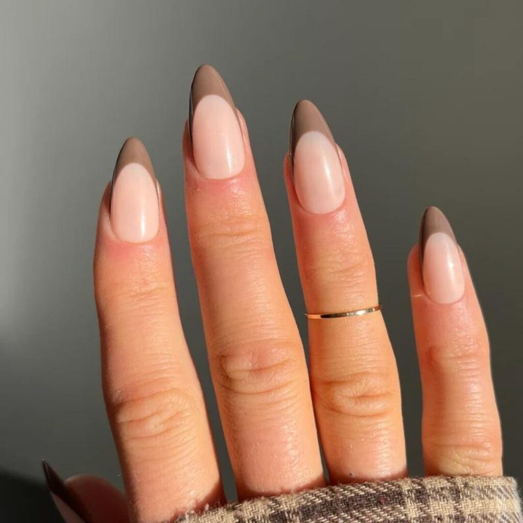 high class nails -beige French tip