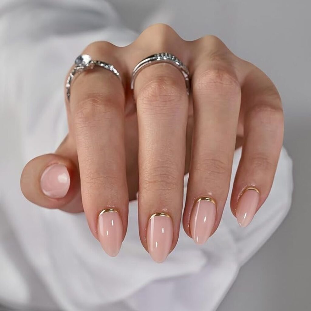 high class nail ideas -gold end