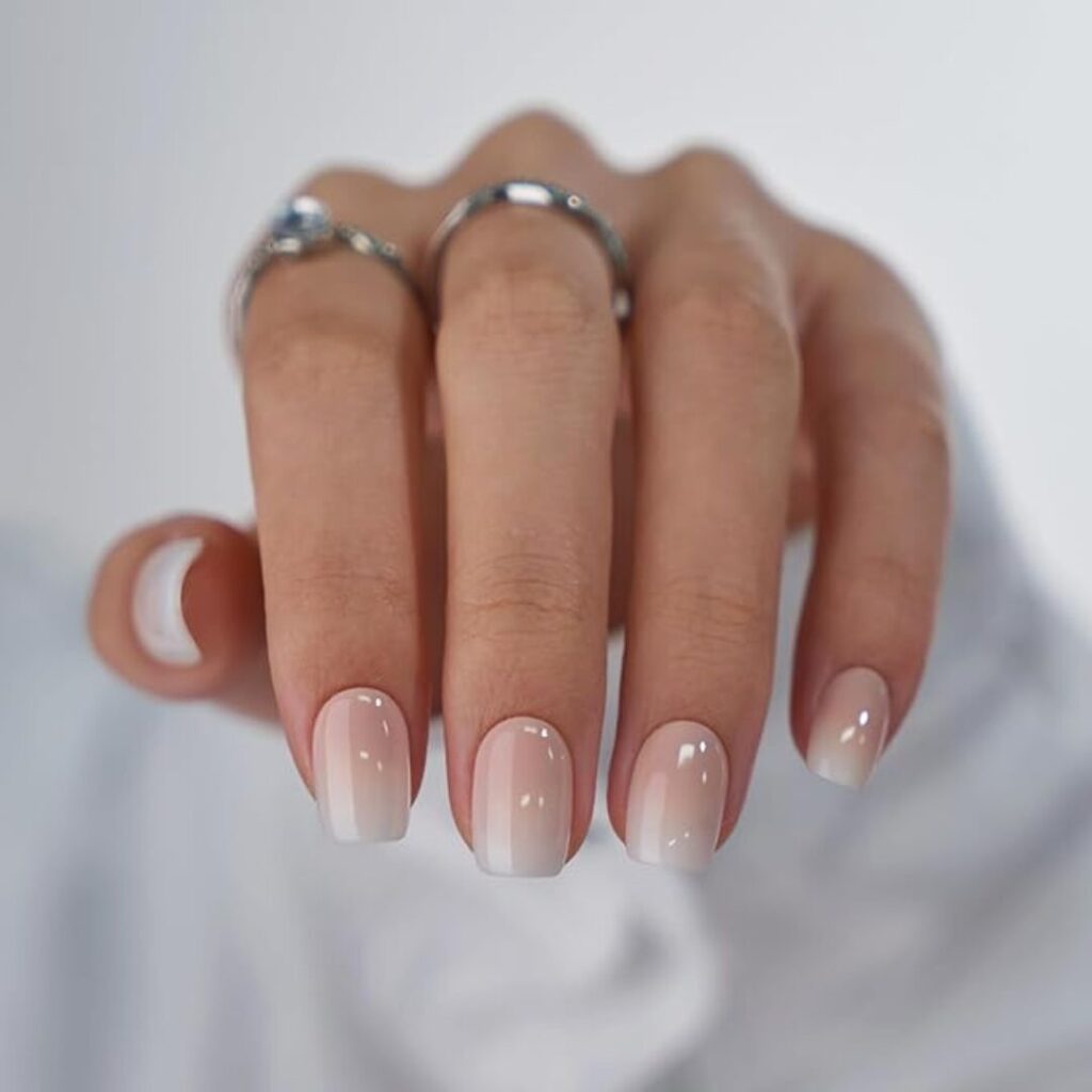 high class nails -ombre vanilla cream