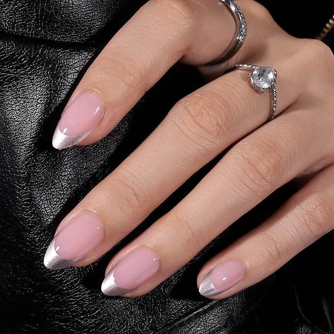 high class nail ideas -silver outline