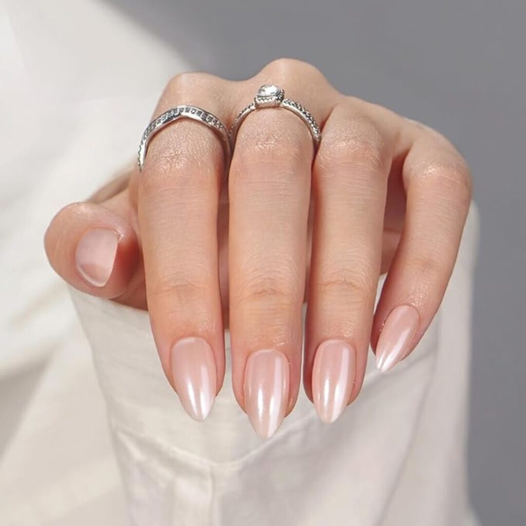 high class nail ideas -nudies 