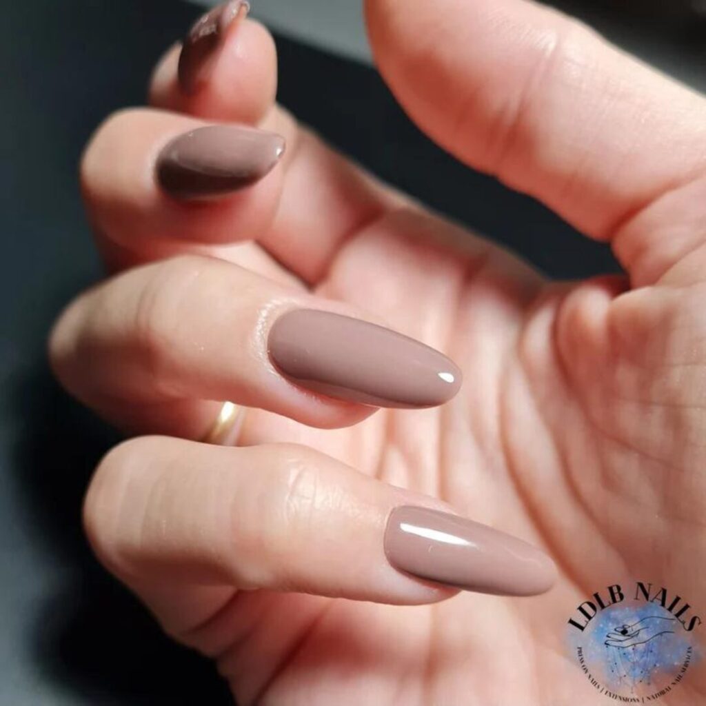 taupe nails -high class nails - luxury nails