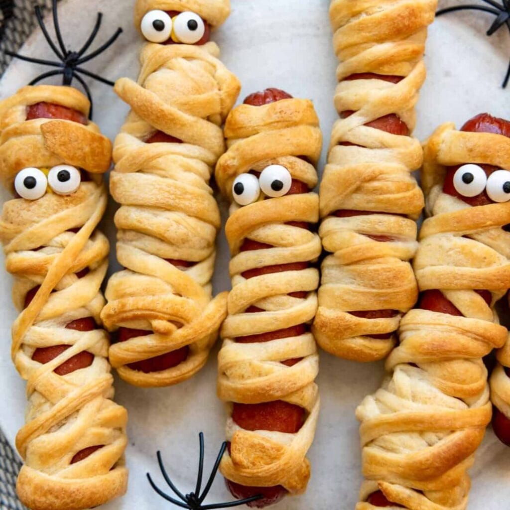 mummy hotdogs recipe -30+ Spooky Halloween Treats Your Kids Will Love