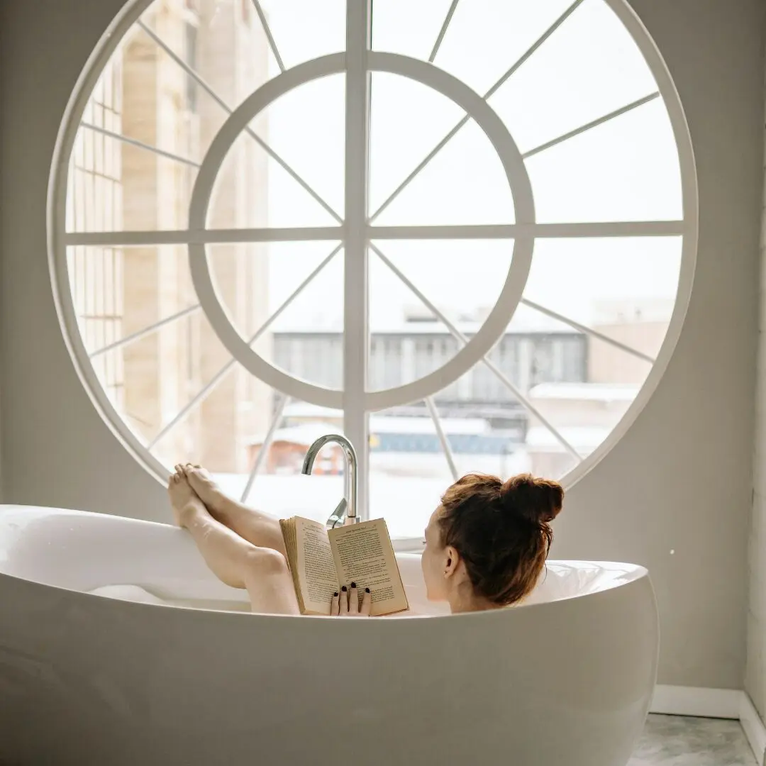 10 Easy Ways to Stick to a Bedtime Routine