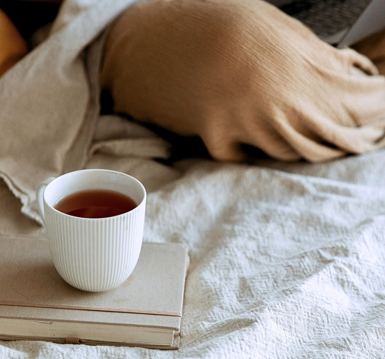 50 Everyday Habits to Help You Feel Less Rushed and Truly Happier