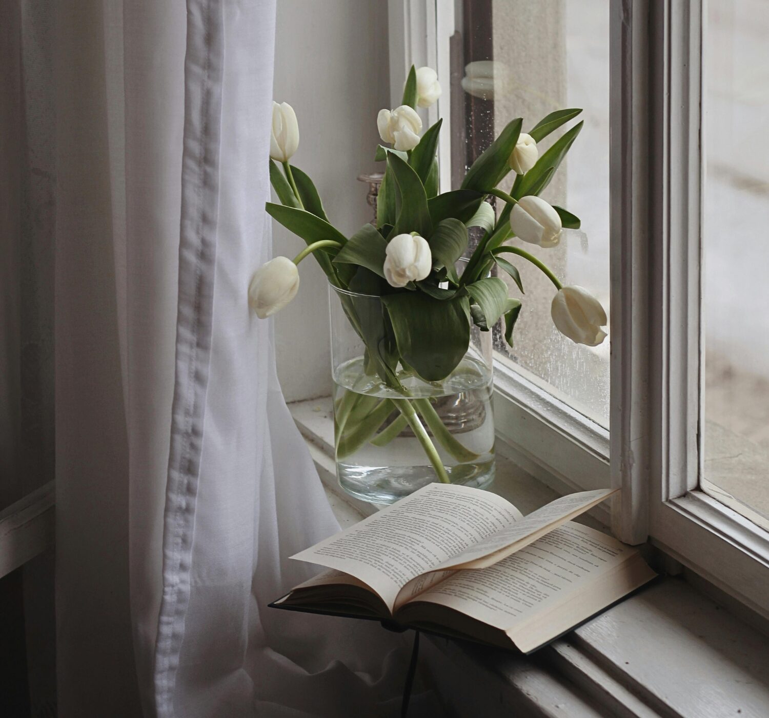9 Honest Reasons Why Slowing Down Feels Scary—And Why That’s Okay