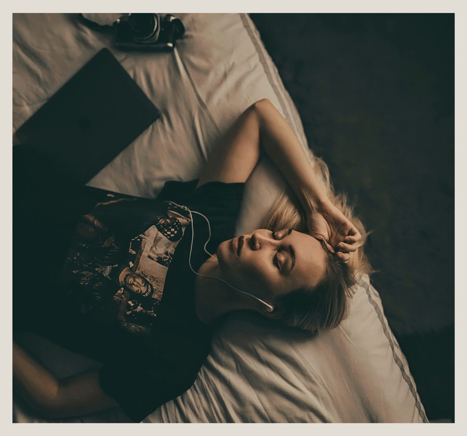 How to Simplify Your Life When You’re Burnt Out (9 Gentle, Real-Life Ways)
