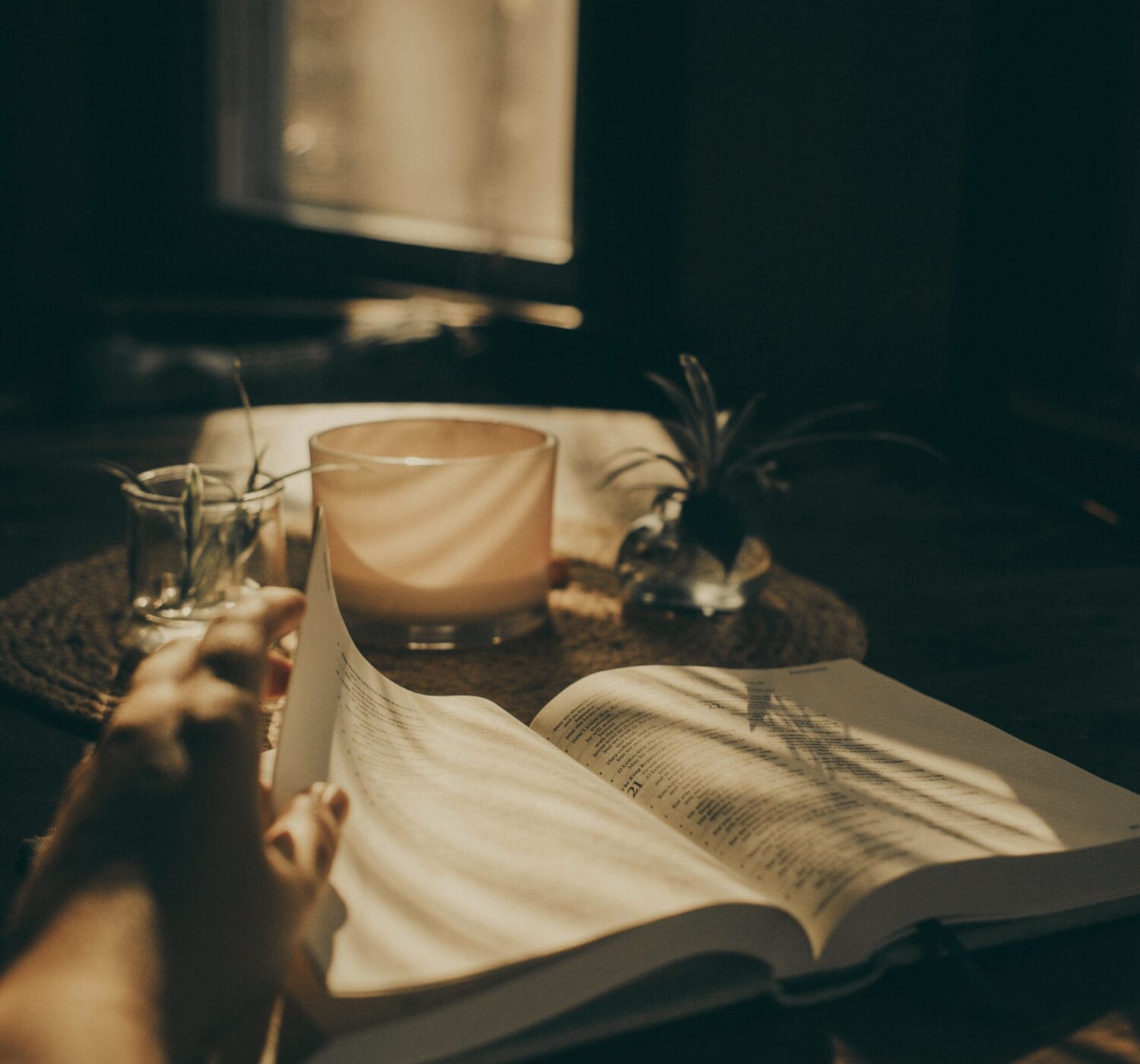 35 Daily Affirmations for Focus and Productivity