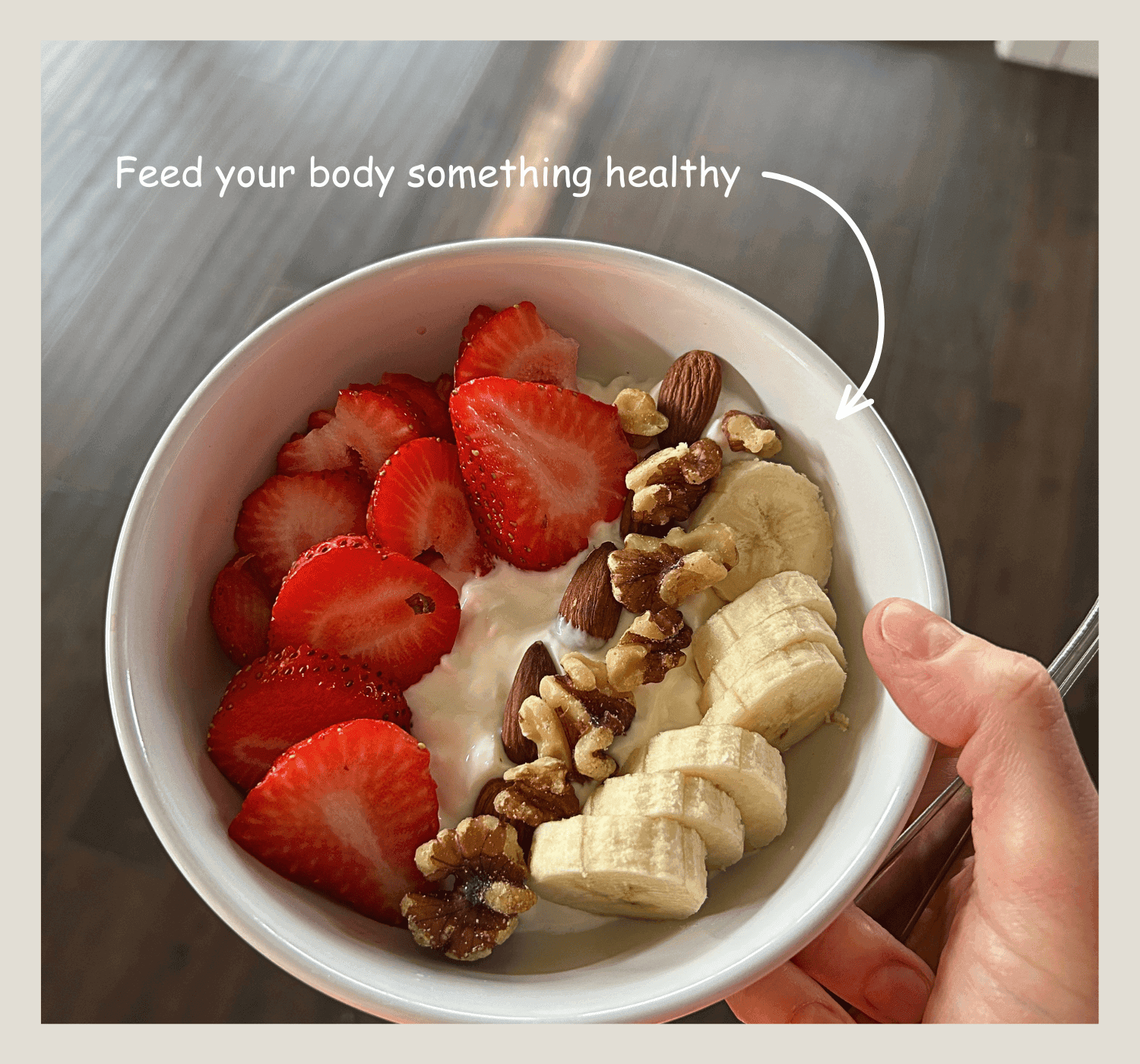 Simple Strawberry Banana Yogurt Bowl
